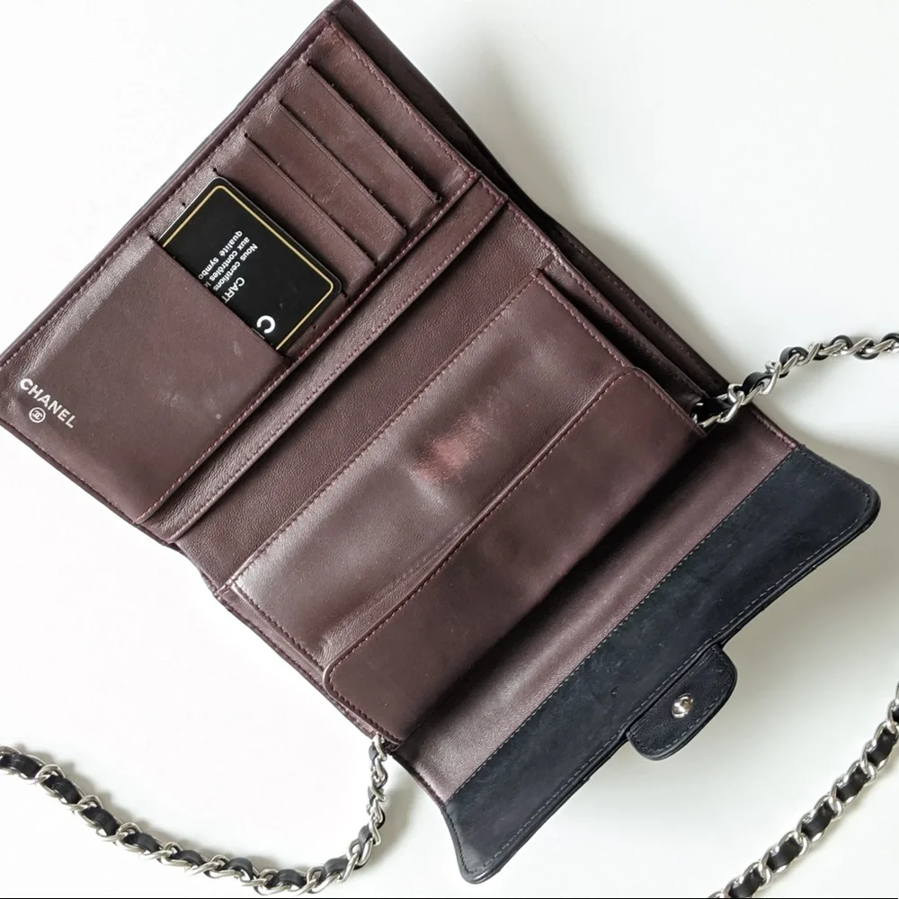 Chanel Wallet - Picture 7 of 15